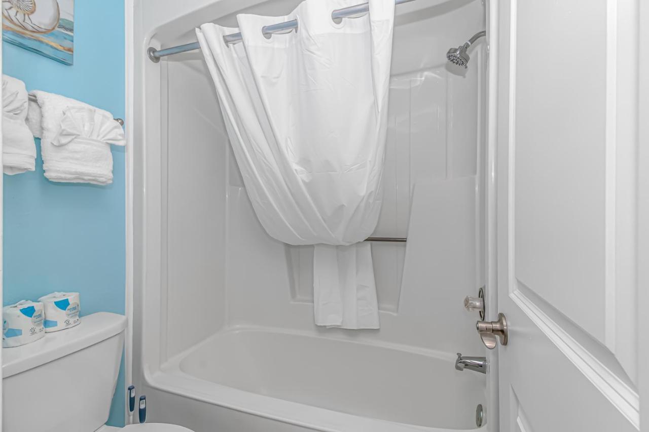 Oceanfront 1 Bedroom Suite With Beautiful Decor And Accents Caravelle Resort 1039 Sleeps 6 Guests 默特尔比奇 外观 照片